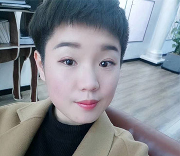 廣西風(fēng)機銷售經(jīng)理李女士